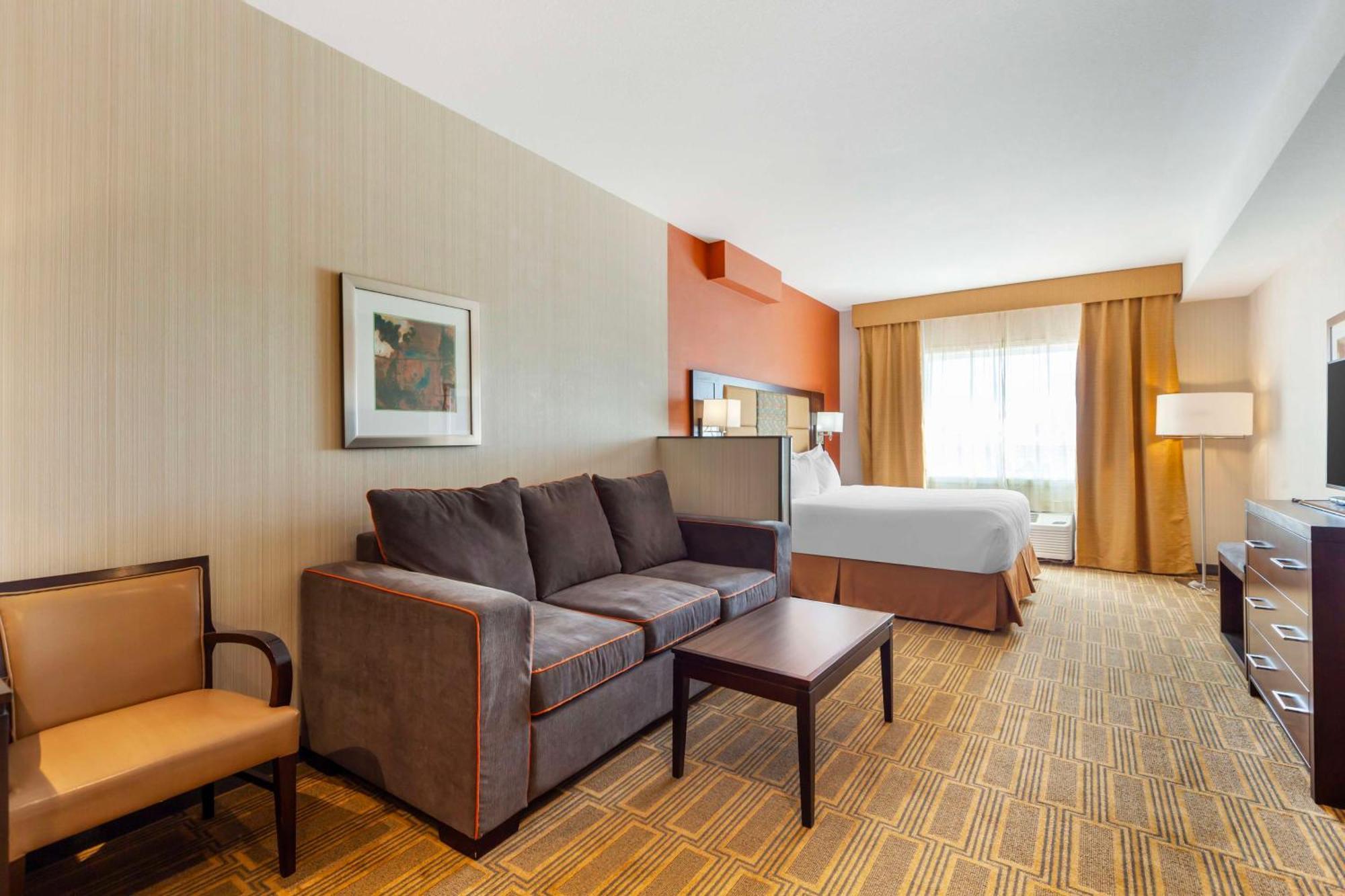 Best Western Plus Chateau Fort St. John Eksteriør billede