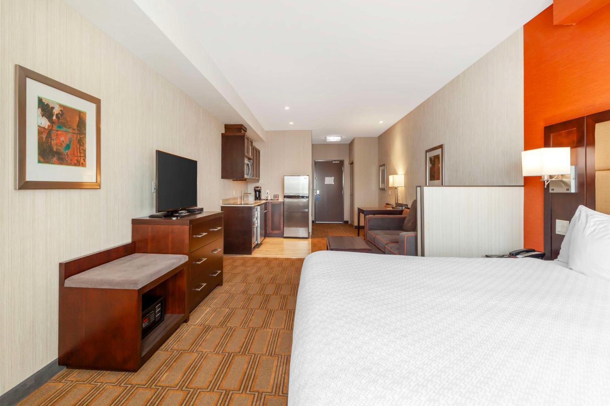 Best Western Plus Chateau Fort St. John Eksteriør billede